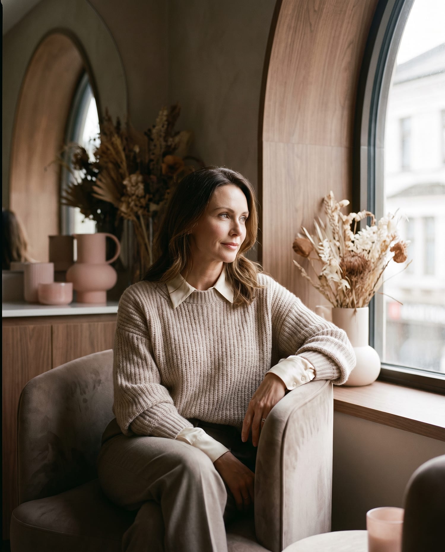 A relaxed client in the lounge at {{BUSINESS_NAME}}